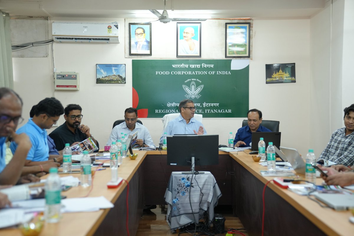 fciarunachal's tweet photo. भारतीय खाद्य निगम, क्षेत्रीय कार्यालय, ईटानगर में दिनांक 21 जून 2025 को श्री डी.पी. शुक्ला, कार्यकारी निदेशक (उ.पू.) के अध्यक्षता में आंचलिक समीक्षा बैठक का आयोजन किया गया।
@FCI_India
@fci_ne https://t.co/iEgbGCqdkk