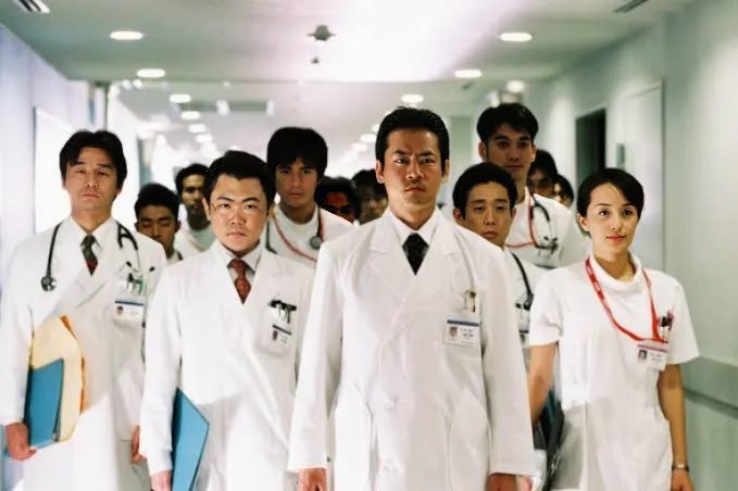 <a href="/pq8Zc/">ニンポー</a> 暗黒大学医学部第一外科の久保田教授と古船場准教授が担当します。