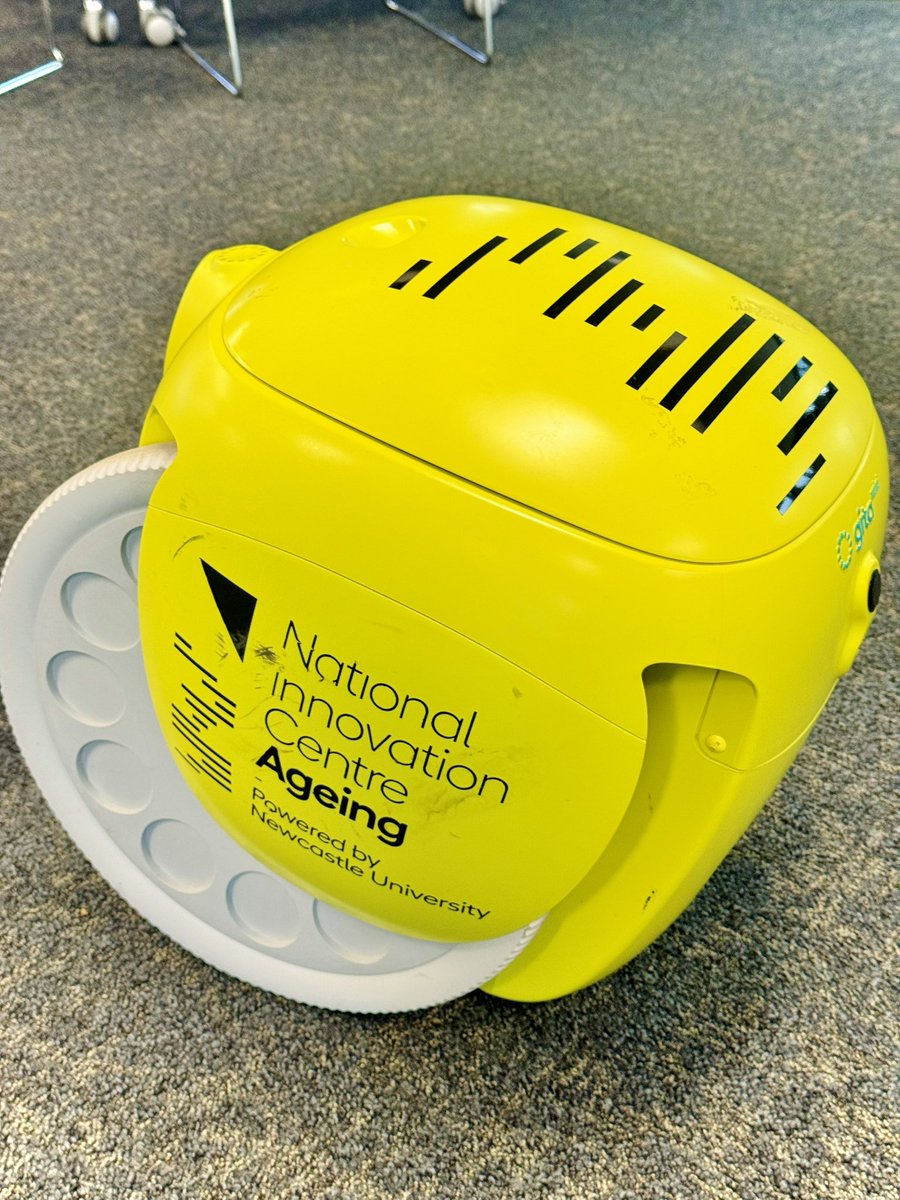 thekatcopy's tweet photo. Day 1 of #TyneDesignWeek was nothing short of amazing!
From the vibrant and immersive opening ceremony to redesigning infuriating objects in a workshop by @UKNICAofficial
๐Designing for ageing is definitely designing for all.
#TyneDesignWeek #InclusiveDesign #ServiceDesign https://t.co/gYSsIuZI9P