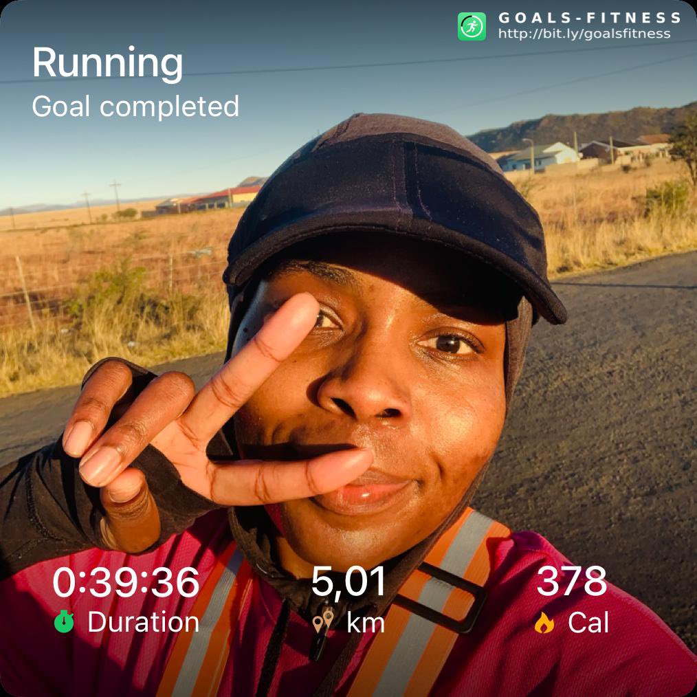 NicciKwanini's tweet photo. Journey to the blue carpet starts next week kuthi sonke mos ? ๐ showed up #RunningApp #RunningWithTumiSole #TrapnLos https://t.co/4J3My24ZeN