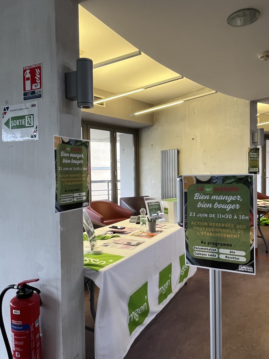 Atelier « BIEN MANGER, BIEN BOUGER » par la <a href="/MGEN_officiel/">MGEN</a> 

Hier, s'est tenu le stand « Bien manger, bien bouger » à destination des pros du <a href="/CH_HAUTANJOU/">CH HAUT ANJOU</a> .

Lors de ce stand ils ont pu y retrouver de la documentation santé, des jeux ainsi que quelques cadeaux santé. 🎁🍓