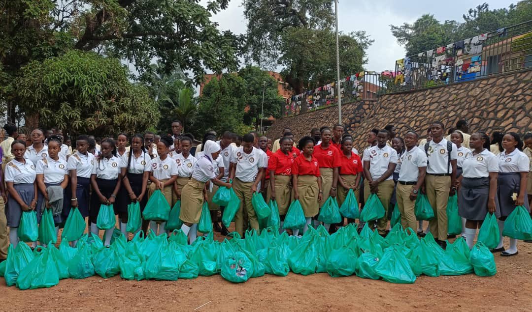 ST JULIAN SCHOOLS UG tweet media