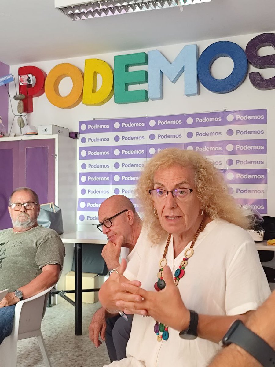 Podemos_Parla's tweet image. 🏳️‍🌈 Ayer disfrutamos de una tarde de cine fantástica y en excelente compañía. 

🏳️‍⚧️La película fue genial, y el debate de después especialmente enriquecedor.

🌈 ¡Definitivamente, todo en colectivo sabe mucho mejor!

#lgtbiqa #Parla #cine #encompañia