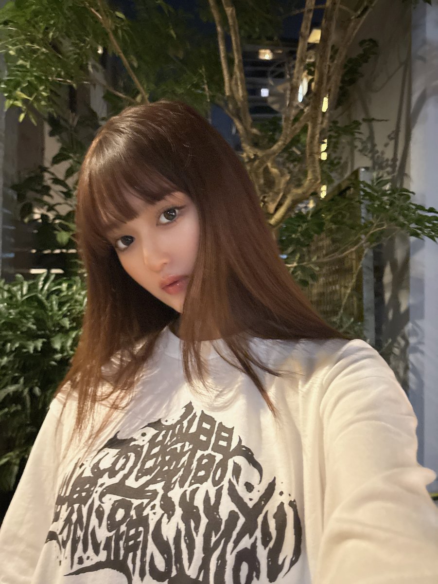 この瞬間、世界に踊らされない。- Issue 3
〜出演者楽曲紹介〜

【Miu / Alcoholic】
2025年2月14日結成の稲葉愛里沙と推名美羽による新星ユニット Alcoholic。 12ヶ月連続リリース挑戦中。

-  つよがり
youtu.be/luUf3LeyDGQ?fe…

#この踊 #konoodo