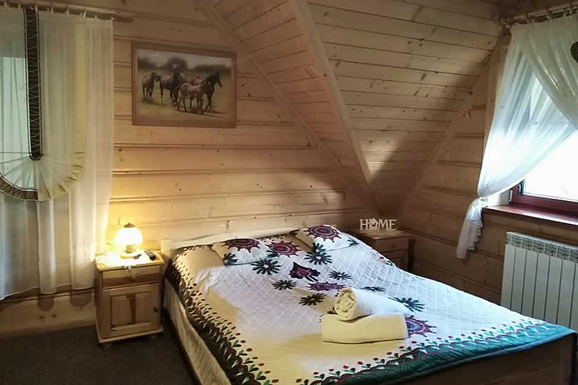 spanko24today's tweet photo. POKOJE POD KOŃSKĄ GRZYWĄ BIAŁKA TATRZAŃSKA TATRY
🎯https://t.co/B3WGTo2mDx
Zaplanuj niezapomniany rodzinny urlop w Tatrach! Idealne miejsce na połączenie aktywnego wypoczynku z relaksem blisko rzeki, basenów i tatrzańskich szlaków. 
#dlarodzin #dlagrup
🛏️od 50zł/doba na wakacje https://t.co/dFua30OYk6