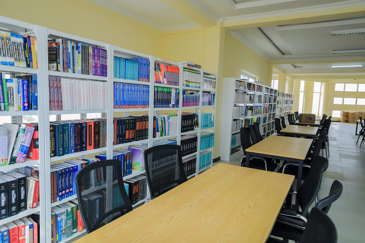 Mustafe_M_Omer's tweet photo. Awbarre Public Library (built by Amoud Foundation) and Sheedheer community hall (built by Awbarre diaspora) are examples of the growing role of the private sector and the diaspora in the development of their region. Many similar initiatives including boarding schools, technical & vocational centers, mental health centers, roads, and water wells, are implemented in many zones of the region since the reform, mostly in a public-private modality.