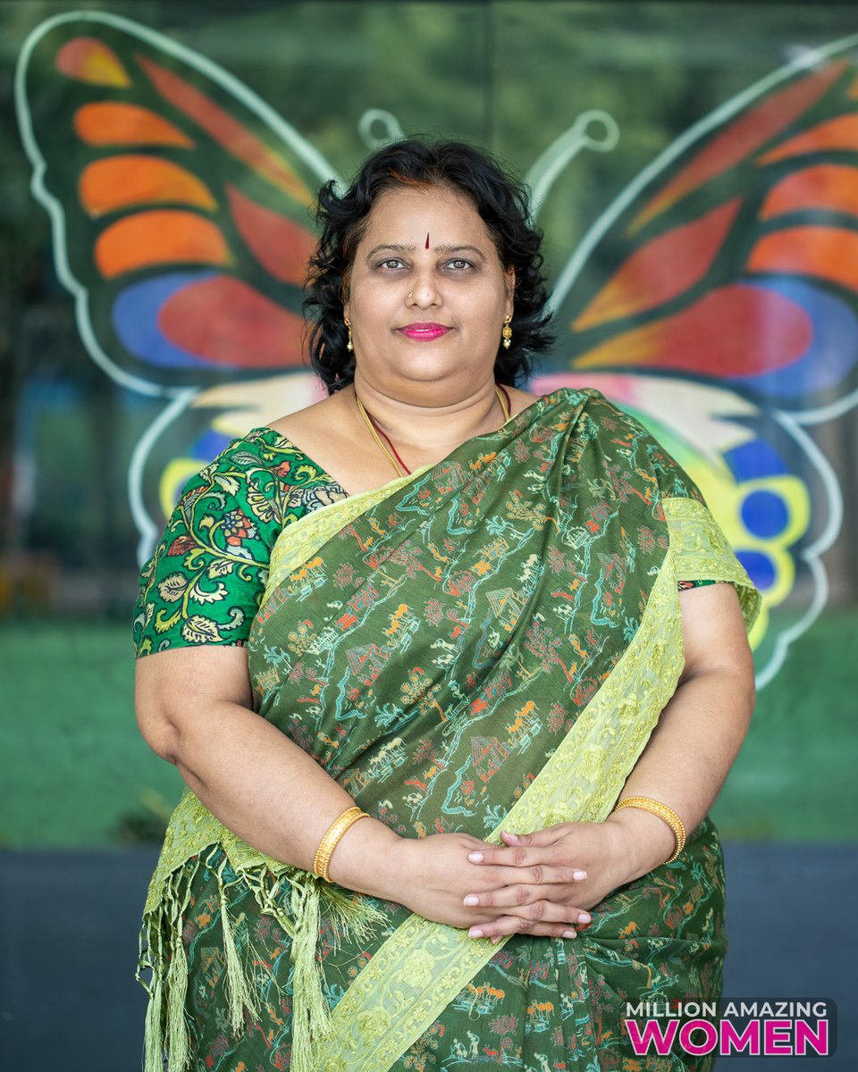 AmazingWomen's tweet photo. PORTRAIT 116: Vyjayanthi -Visakhapatnam, Andhra Pradesh, INDIA.
Head of English at Oakvalley International School.
A seasoned mentor, facilitator, and resource person, she has trained countless students in verbal ability, logical reasoning, and personality development. https://t.co/OuDam5WTnw