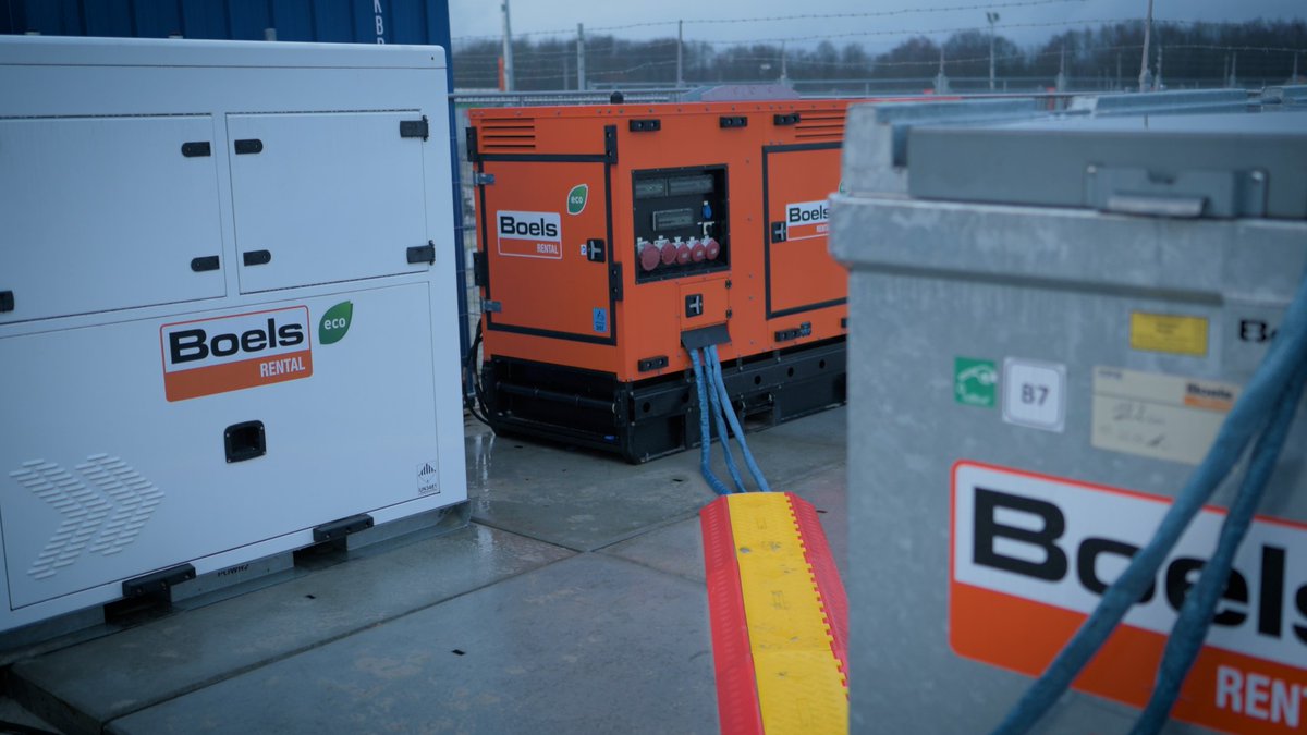 De energieprijzen zijn de afgelopen jaren flink gestegen. Op de bouwplaats, die sterk afhankelijk is van energie-intensieve processen, kunnen die stijgingen zorgen voor gevaarlijke situaties. Lees verder 👉 boels.rent/468FUME

#bouwveiligheid #energiebesparing