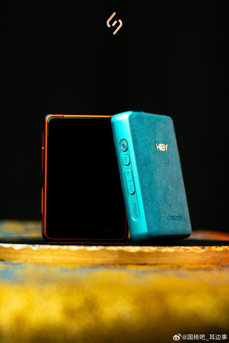 hiby_music's tweet photo. Combining uncompromising audio performance, premium materials, and daily versatility, R3Pro II reflects our vision on non-android portable HiFi players.

#hibymusic #hibyR3ProII https://t.co/uxotu5KiQD
