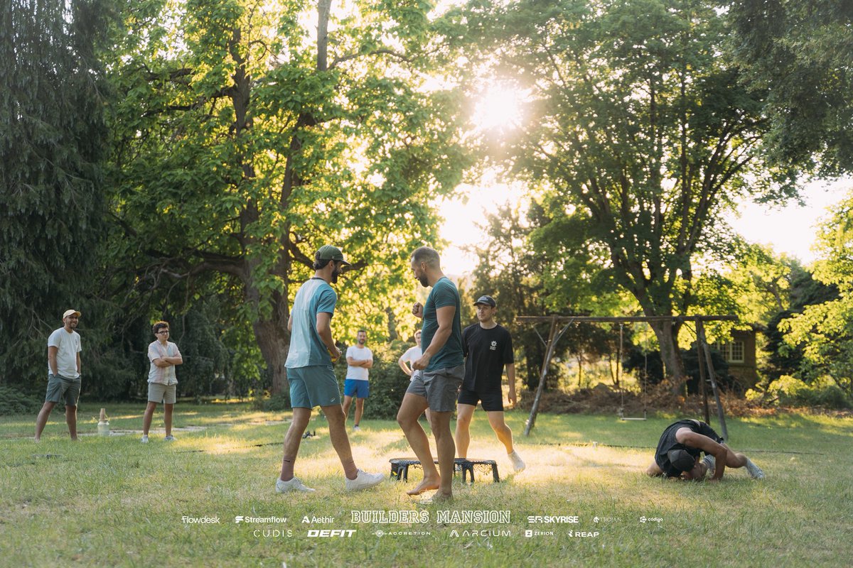 Builder’s mansion by <a href="/SuperteamFRANCE/">Superteam France</a> is the perfect place to not rage quit.
💻 Building alongside top teams from around the world
🧠 Learning from top-tier workshops
💪 Daily sports sessions with <a href="/ataraxiaDEFIT/">Ataraxia</a>