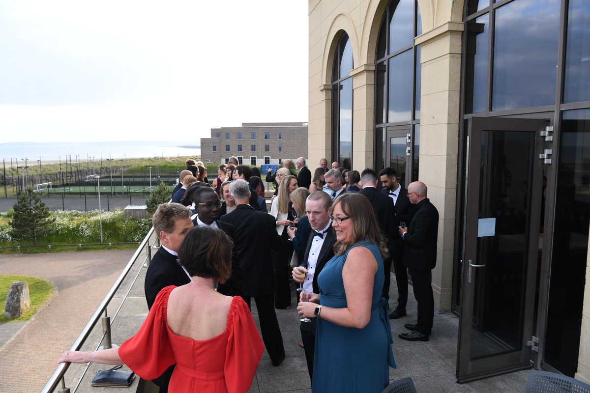 Today we have the pleasure of welcoming back The Climb Summit to Swansea!
Here's some photographs from last years fantastic event  📸😍
Heddiw rydym yn cael y pleser o groesawu The Climb Summit yn ôl i Abertawe!
Dyma rai lluniau o ddigwyddiad gwych y llynedd 📸<a href="/DragonsHeart_I/">Dragon's Heart Institute</a>