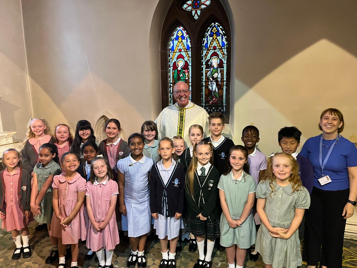 Widnes Catholic Children’s Choir sang Mass for the Feast of Corpus Christi at St. Bede’s Church, Widnes on Sunday 22 June.

If you know someone who would like to join the Widnes Catholic Children’s Choir, please follow the link to sign up: eepurl.com/i8AkqA