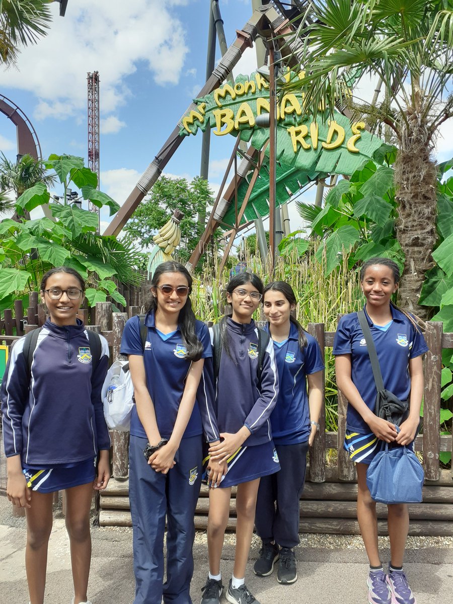 Thrill and spills at Thorpe Park yesterday for a group of Year 8 students. Fun and friendship are an important part of our school's Enrichment Week! #challonershigh