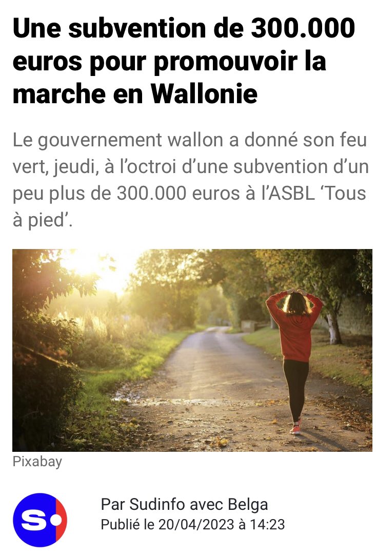 Obs_des_verts's tweet photo. Qui connaît l’ASBL Tous à Pied ?
Située à #Namur, cette asso proche d’@Ecolo emploie 11 salariés. Ils vont être prochainement mis… tous à pied suite à la perte de leurs #subsides.
En 2023, l’ASBL a touché 300.000 € de @celine_tellier pour promouvoir la marche en Wallonie. https://t.co/e5quvtAscd