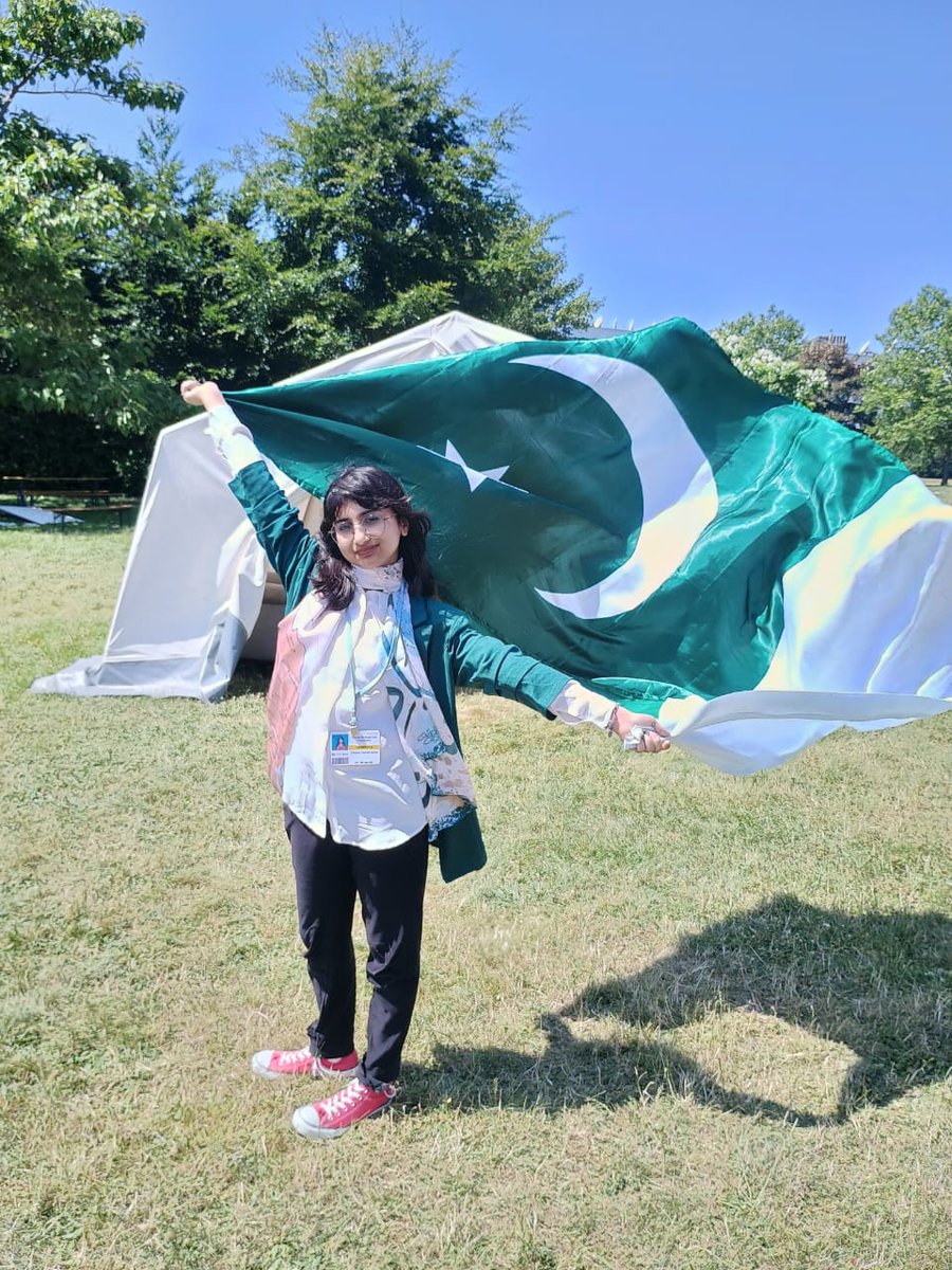 🇵🇰 No seats. No voice. No youth.
Pakistan’s absence at SB is alarming no negotiators, no youth, no support.
With COP30 in Brazil &amp; rising costs, how will our youth make it there?
Time for action, not silence. #ClimateJustice #COP30 #SB60 #MakePakistanHeard