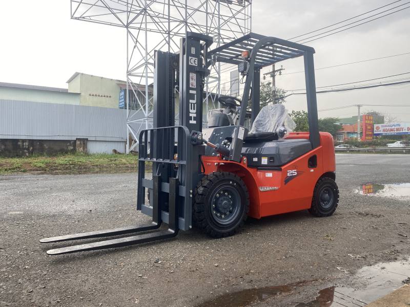 HeliQuang's tweet photo. Xe nâng dầu 2 tấn, 2.5 tấn hãng HELI với nhiều tính năng vượt trội.
https://t.co/pWmLQjO7uG https://t.co/AVu6s1Tawq