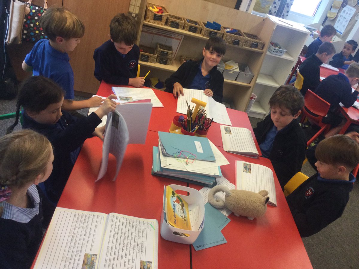 MrsCraven (@mrscravenstm) on Twitter photo Sharing our writing with our audience! Great descriptive writing about Bottlenose Bay!
#STMENGLISH
<a href="/MissByrneSTM/">Miss Byrne</a> Sharing our writing with our audience! Great descriptive writing about Bottlenose Bay!
#STMENGLISH
<a href="/MissByrneSTM/">Miss Byrne</a>