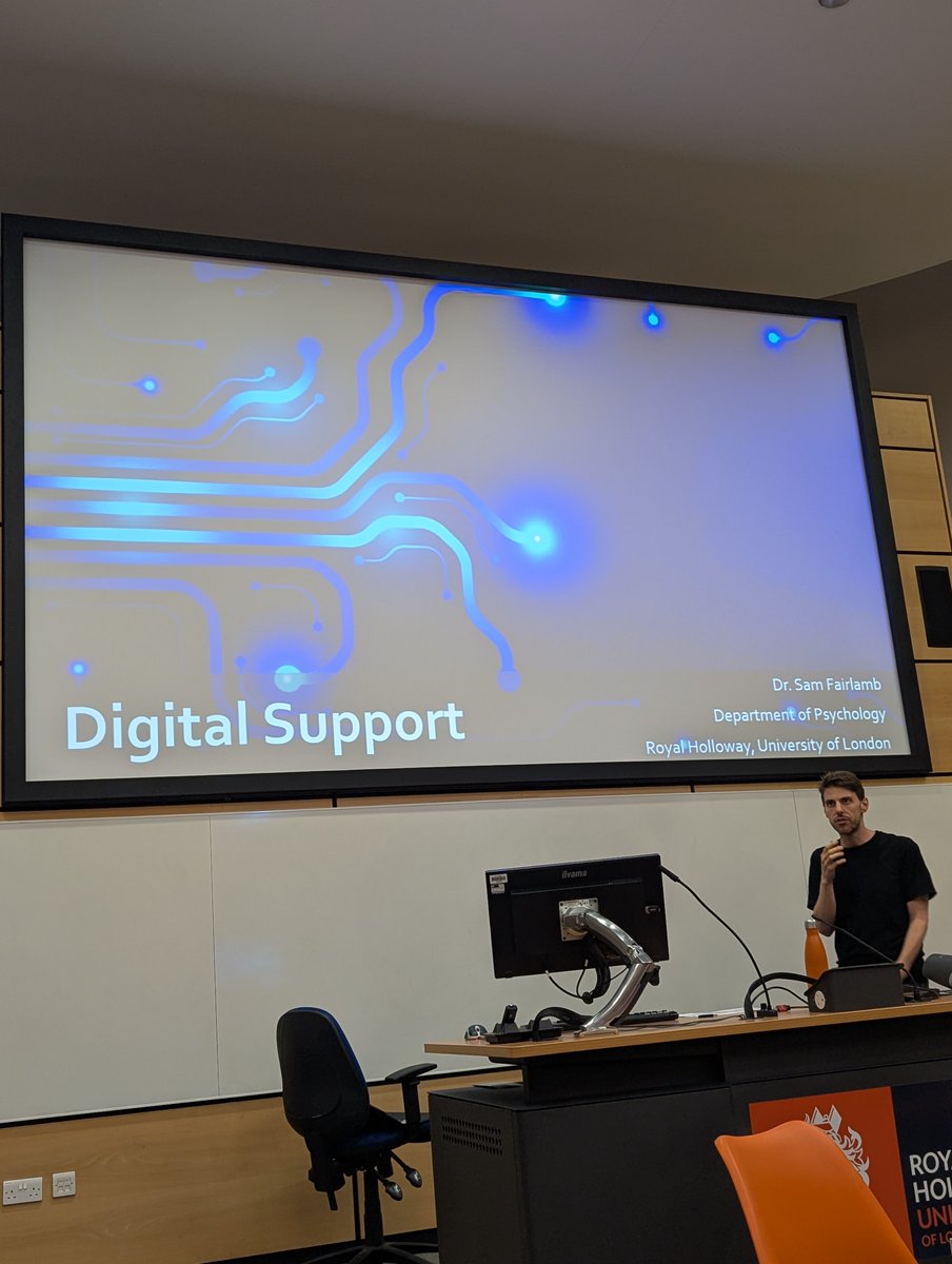 BPS_DARTP's tweet image. Fantastic start to Day 2 of our conference! Prof Victoria Bourne and members of the THESIS pedagogic research group presented on some of the work they do around community and co-production, diversifying the curriculum, and offering digital support. #dartp2025