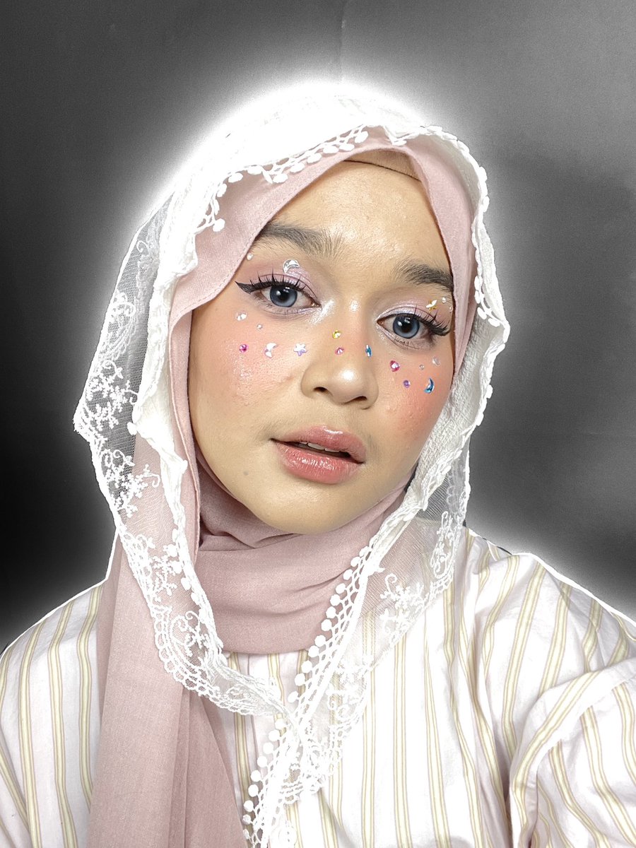 evany ₊˚⊹♡₊ tweet media