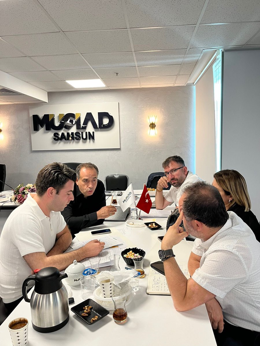 MÜSİAD YK Üyemiz ve Yurtdışı Teşkilatlanma Başkanımız Selim Sar’ın başkanlığında, Yurtdışı Teşkilatlanma Komisyonu Çalışma Kampı, Samsun Şubemizin ev sahipliğinde tamamlandı. Katkı sunan komisyon üyelerine teşekkür ediyor, alınan kararların hayırlara vesile olmasını diliyoruz.