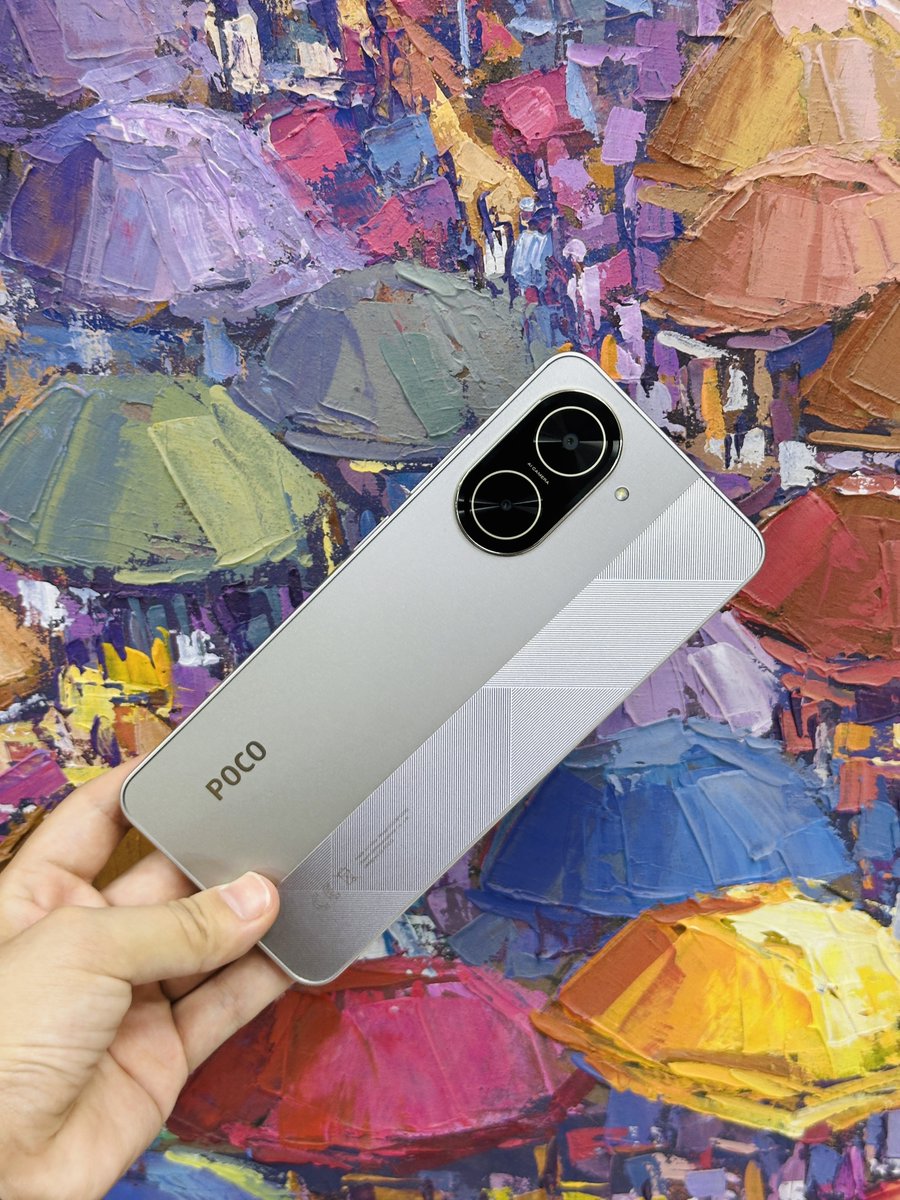 PocoNigeria's tweet image. Color isn't just seen — it's felt.
Just like these paintings, POCO C71 brings bold colors to everyday life.
#POCOC71 #EverydayColor #POCONigeria