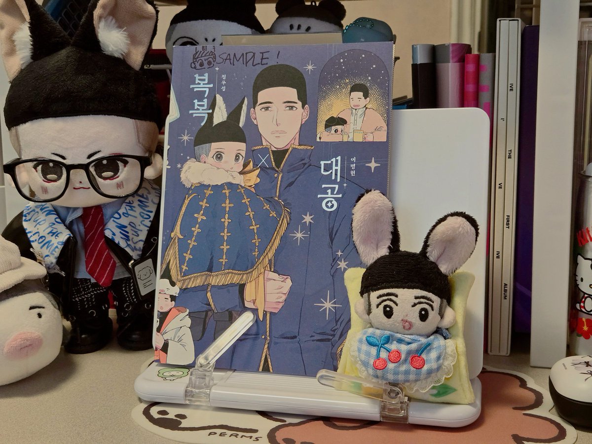 털쿠키편 보려다가 복복대공 오랜만에 한권 쭈욱 읽음
다시보니 실수도 있고 아쉬운 부분도 있지만 애정 많이 담아서 그런지 후회가 없네용 🐾