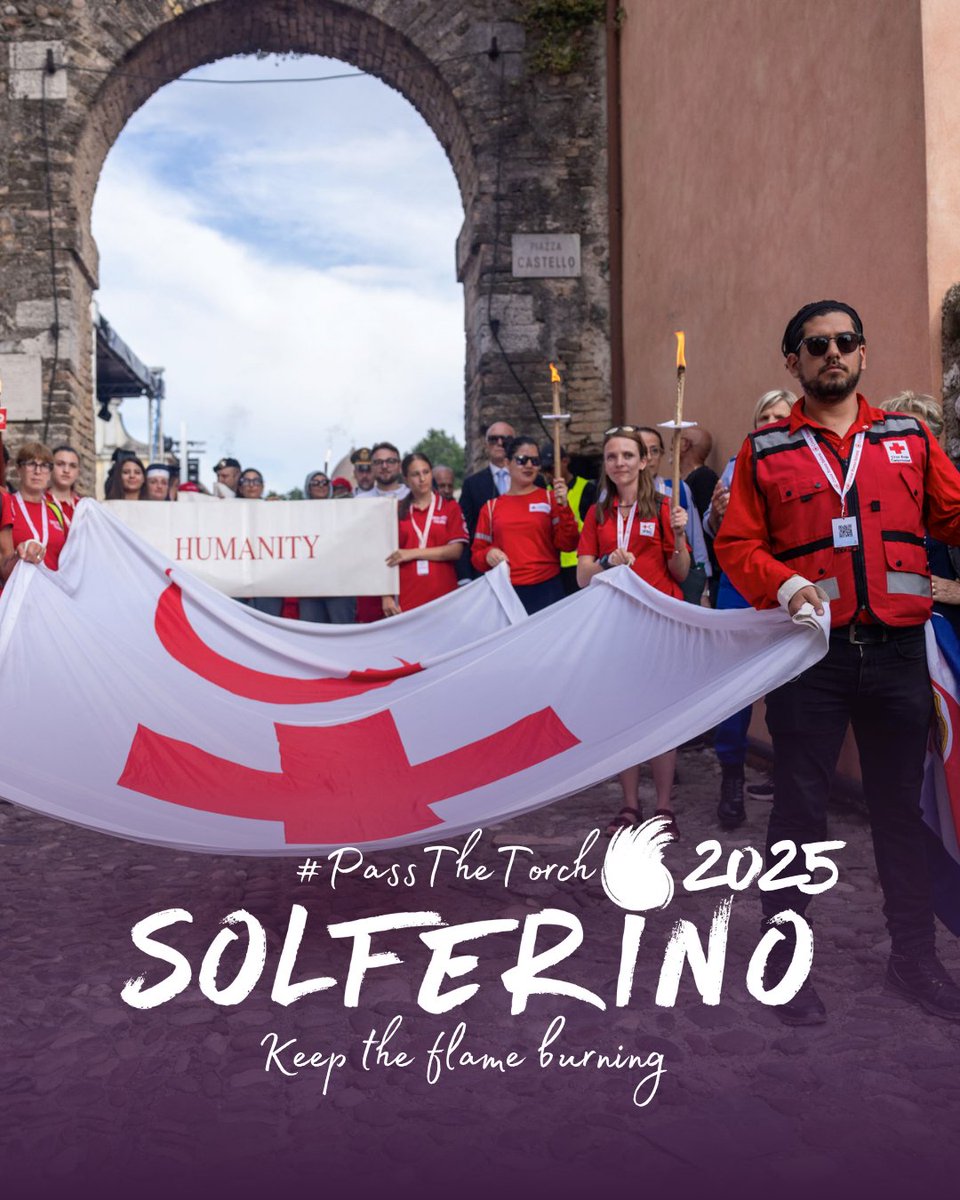 ifrc's tweet photo. Year after year, thousands of Red Cross and Red Crescent volunteers and staff from around the world gather in Solferino, Italy, to celebrate the history of our movement.  

Thank you volunteers for lighting up the world with your kindness.  

Thank you for keeping the #Solferino flame burning.🕯️