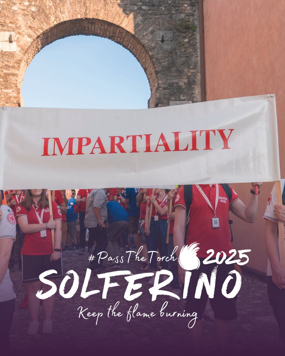 ifrc's tweet photo. Year after year, thousands of Red Cross and Red Crescent volunteers and staff from around the world gather in Solferino, Italy, to celebrate the history of our movement.  

Thank you volunteers for lighting up the world with your kindness.  

Thank you for keeping the #Solferino flame burning.🕯️