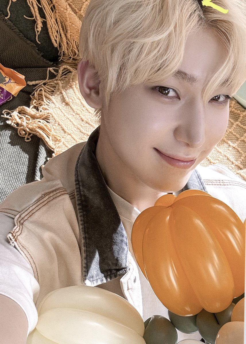 HAPPY SUNOO DAY message #엔하이픈 #ENHYPEN

🐹 선: 선물은 나중에 줄게 선
우: 우야 HBD!!
🐈‍⬛ 선: 선하고
우: 우직하게 살거라 선우야
🐶 선: 선우야~~ 생일 매
우: 우 축하한다!!!♡ 맛있는 거 많이 먹고 항상 건강해!!!
🐥 선: 선우형, 결국은
우: 우정이 최고 생일 축하해요:)
🐈 선: 선지