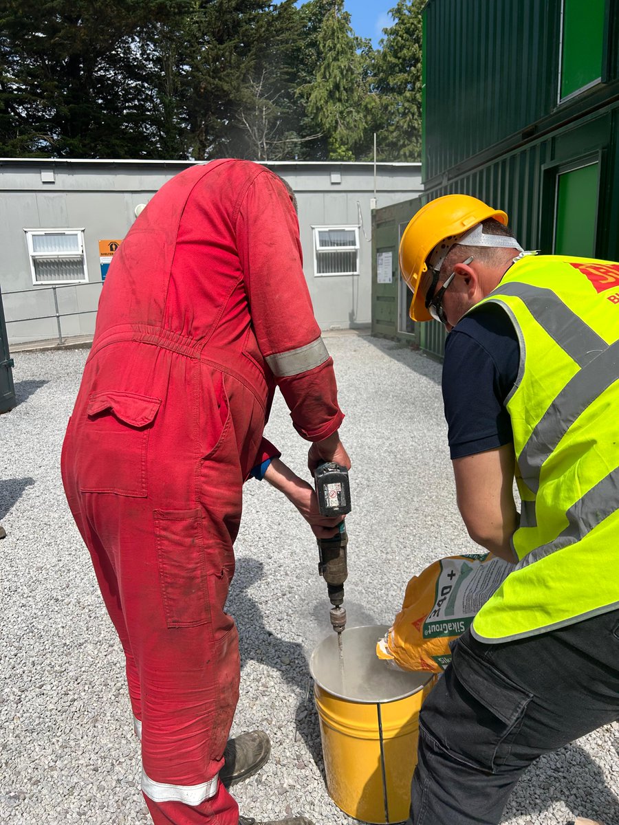 Last week, we conducted a training session with the team from CEM Services to learn about our sustainable grouts and mortars.♻️
 
A key highlight was SikaGrout®-340+, a high-performance grout with a reduced carbon footprint.
 
👉Learn more: spkl.io/6018A6Tyi
