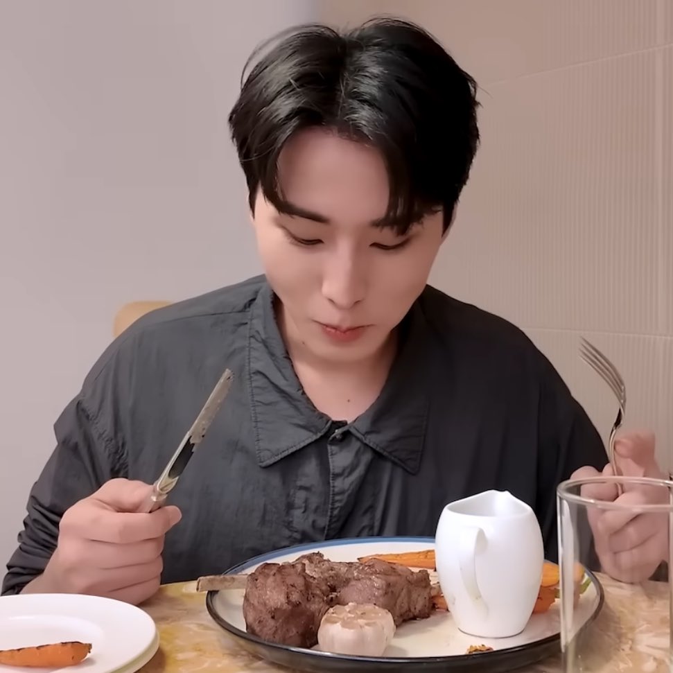 cucumbercm's tweet image. 