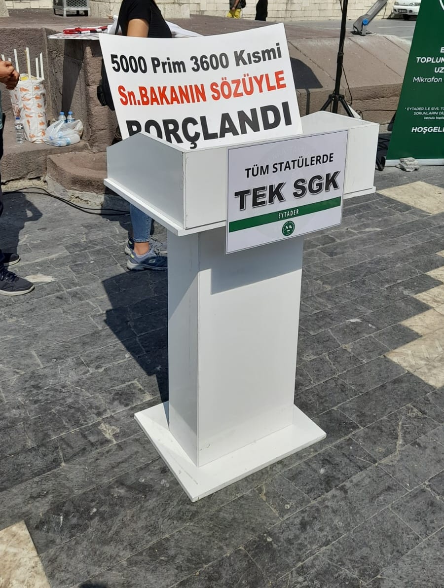 🔹 #EYTde5000KısmiVar
Yasa eksik, hakkımız eksik, yaşamımız zor.
<a href="/isikhanvedat/">Prof. Dr. Vedat Işıkhan</a>
<a href="/RTErdogan/">Recep Tayyip Erdoğan</a>