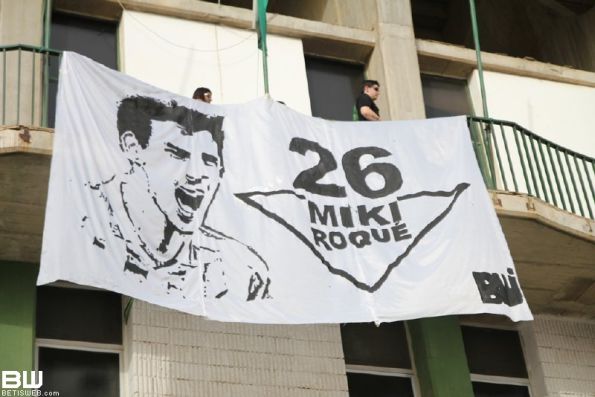 Siempre en presente, Miki Roque 💔
#13años
#Betis
