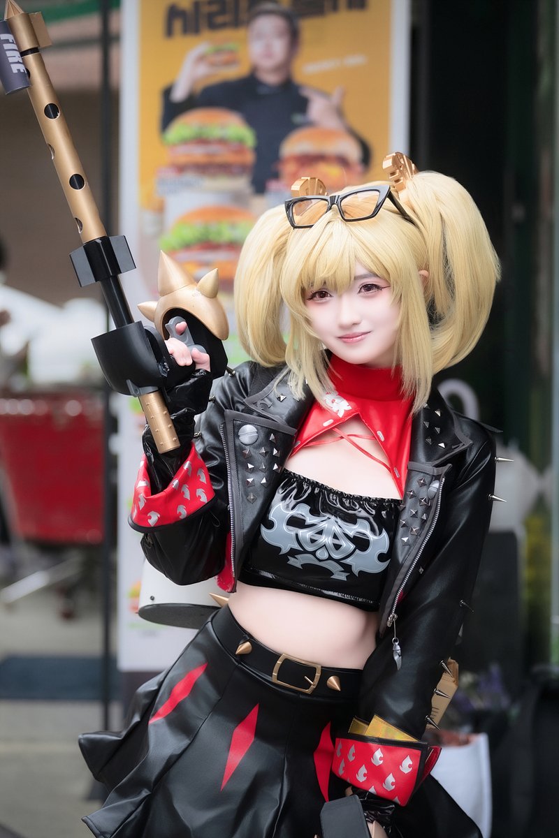 고영이ㄱㅇㅇ (@cutecatgee) on Twitter photo #zzz
#BurniceWhite #zzz
#BurniceWhite