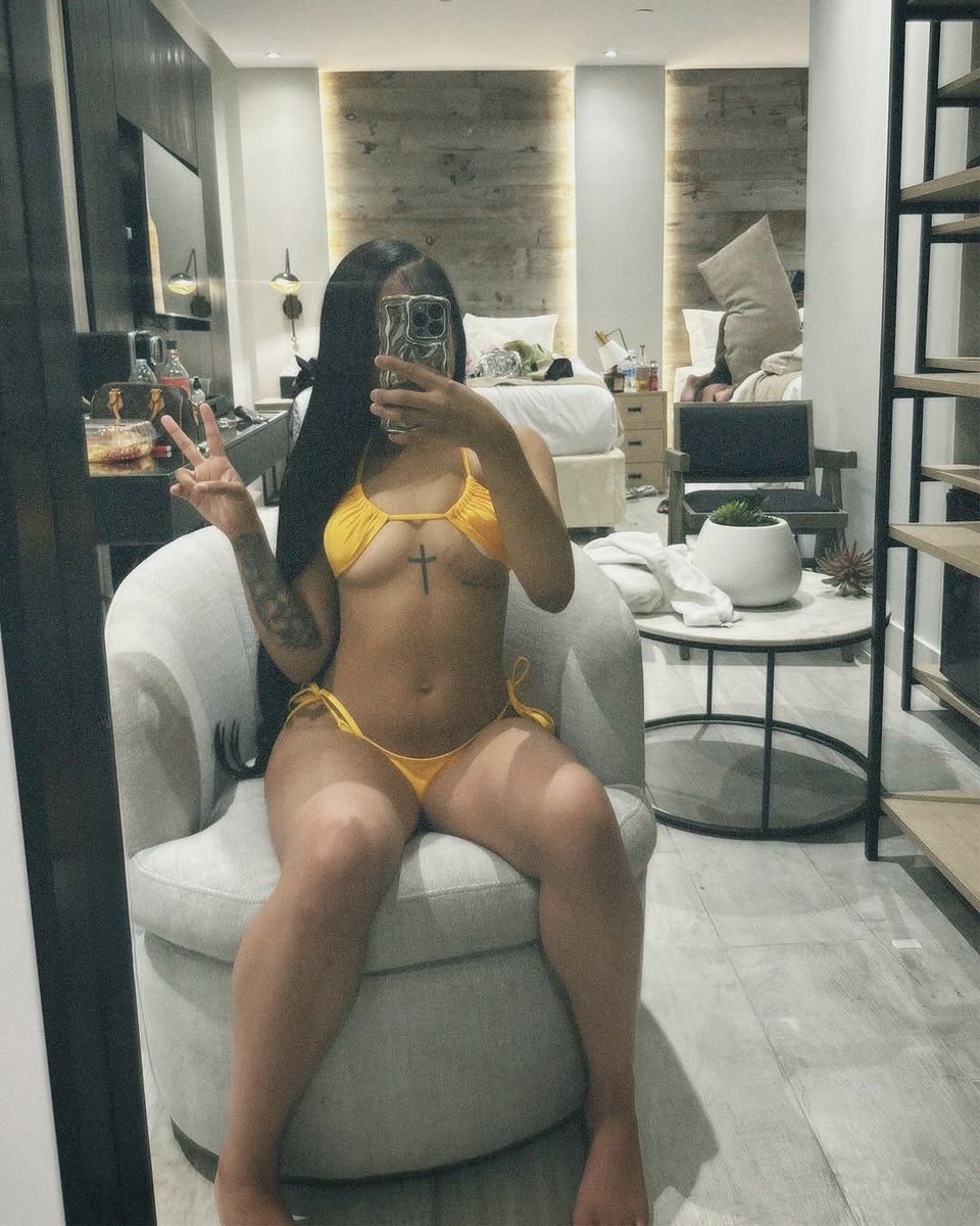 dyluvsyou's tweet photo. perfect?my body’s perfect 🫶🏼 https://t.co/enA8l7fa1k