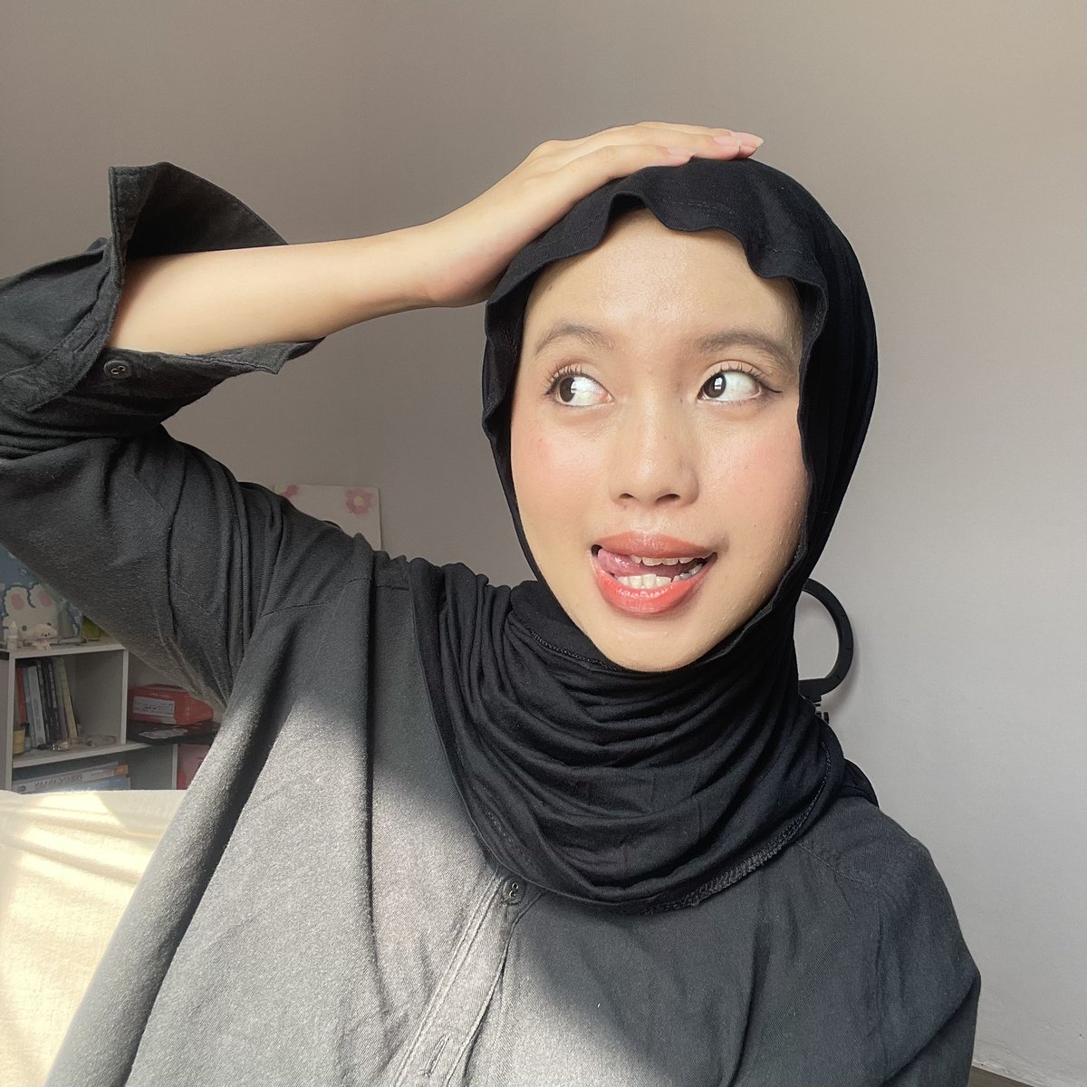 jeesweeties's tweet photo. AKHIRNYA NEMU JUGA SABUN MANDI YANG BISA BIKIN KULIT CERAH &amp; HALUS TANPA RIBET 😭🫧

Body wash ini tuh kayak skincare versi sabun mandi. Karna ada kadungan Alpha butin &amp; Niacinamide — jadi ga cuma bikin wangi, tapi bikin kulit glowing juga! https://t.co/L4vwEQRQBz