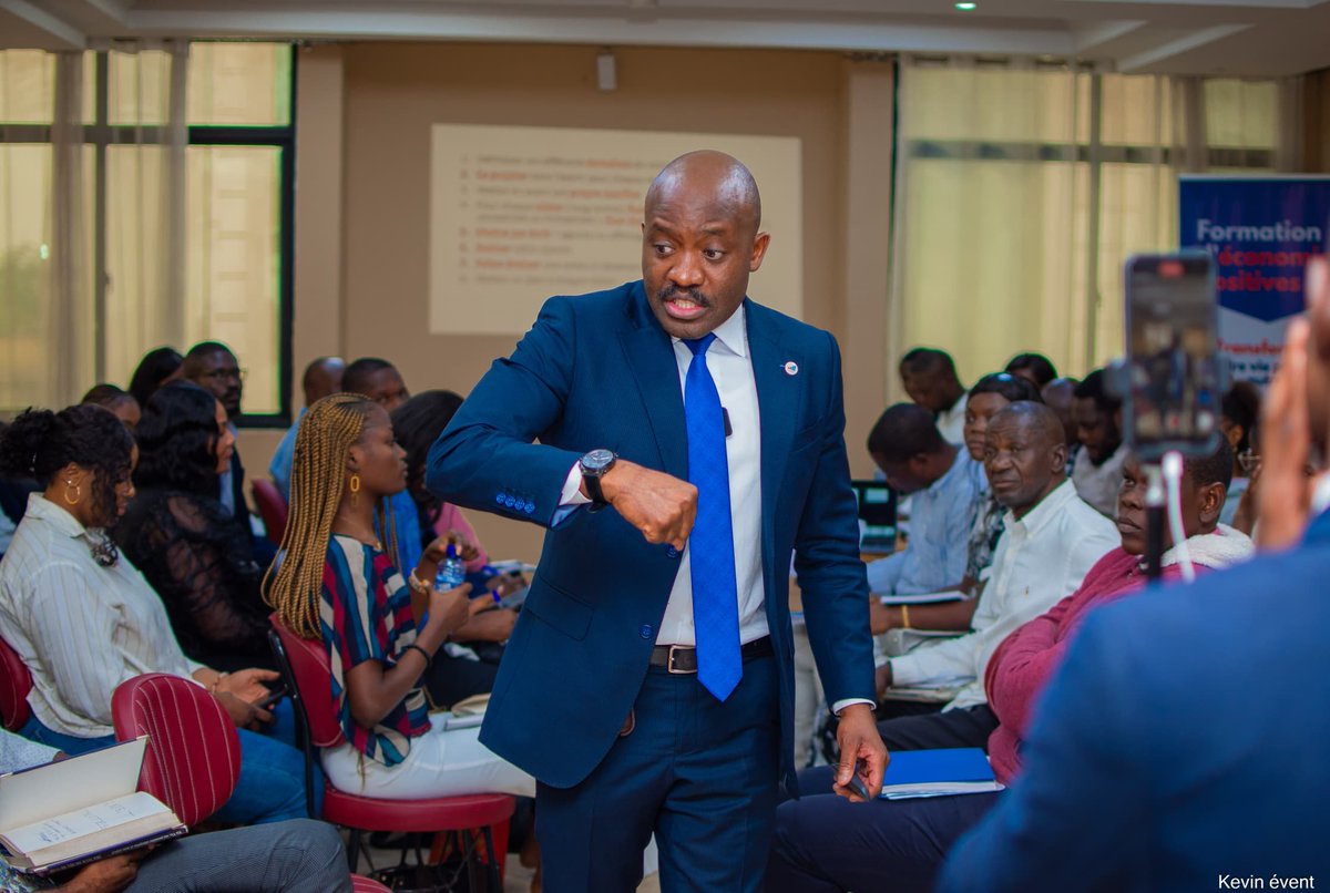Dans le cadre de développement et diversification des compétences, ns venons d'être Certifié pour notre brillante participation à la formation sur le Leadership-Capital Humain- Développement Personnel, organisé par Centre Leadership et P.O, avec la facilitation d Dr <a href="/MichelMuvudi/">Michel Muvudi</a>