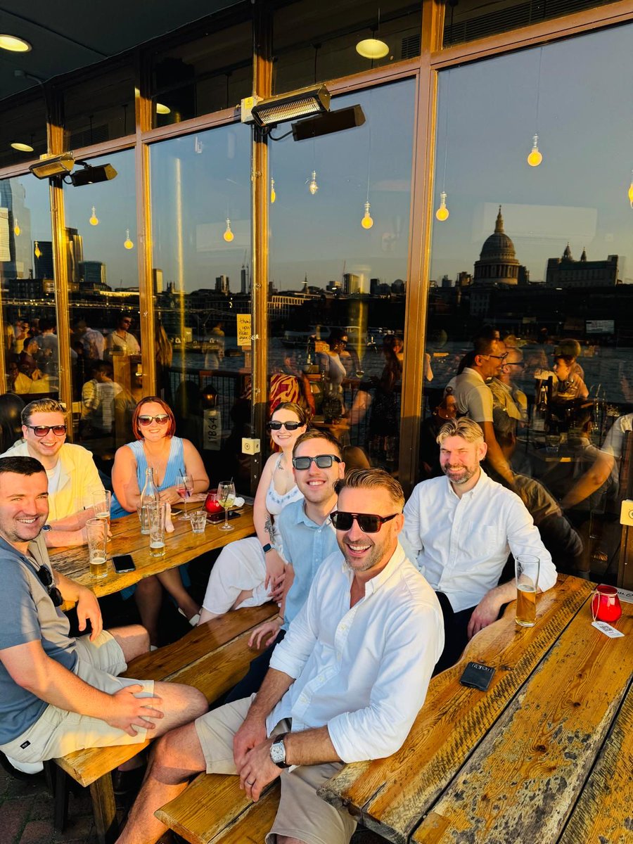 In2Resourcing's tweet image. Great to catch up with the AVI-SPL OMS team last week over drinks by the river! 🍻 Proud to support their busy London sites with top AV talent. Here’s to a strong partnership and continued success! 👏
#AVRecruitment #AVISPL #IN2AV #AVIndustry #LondonAV