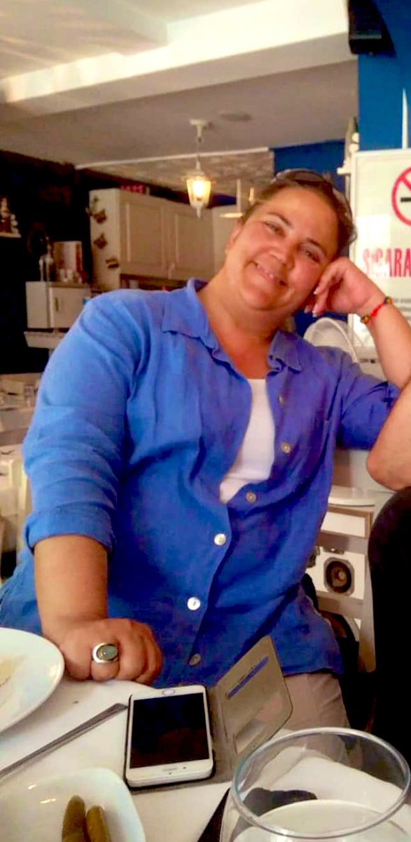 "Bana ikinci kardeş acısı yaşatma" demiştim sana..
Söz vermiştin,Oldu mu bu şimdi Burcu'm 😪
Cumhuriyet Muhafızları ailesinin ve tüm sevenlerinin başı sağolsun 
<a href="/burcugunden/">Burcu</a>