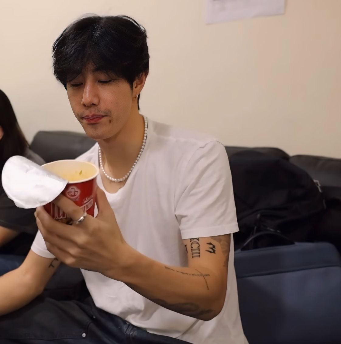 Rhys. (@ofjefferhys) on Twitter photo 