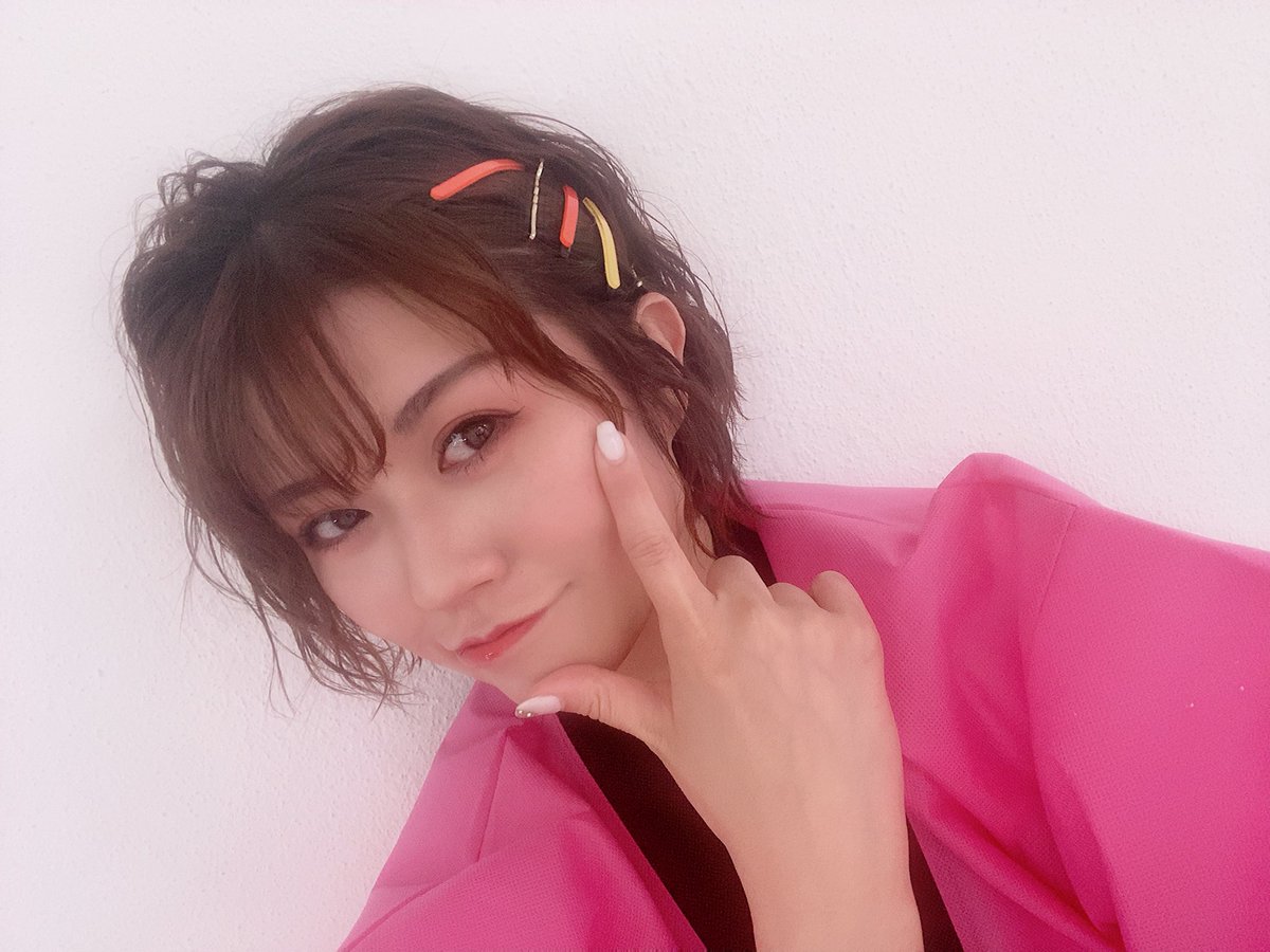 #祭りのかけら
ビジュアル撮影してきましたぁ〜💕
ゆみ姉に可愛くしていただきました✨
最高ーーーー✨

ブロマイドGETしてね〜❤️