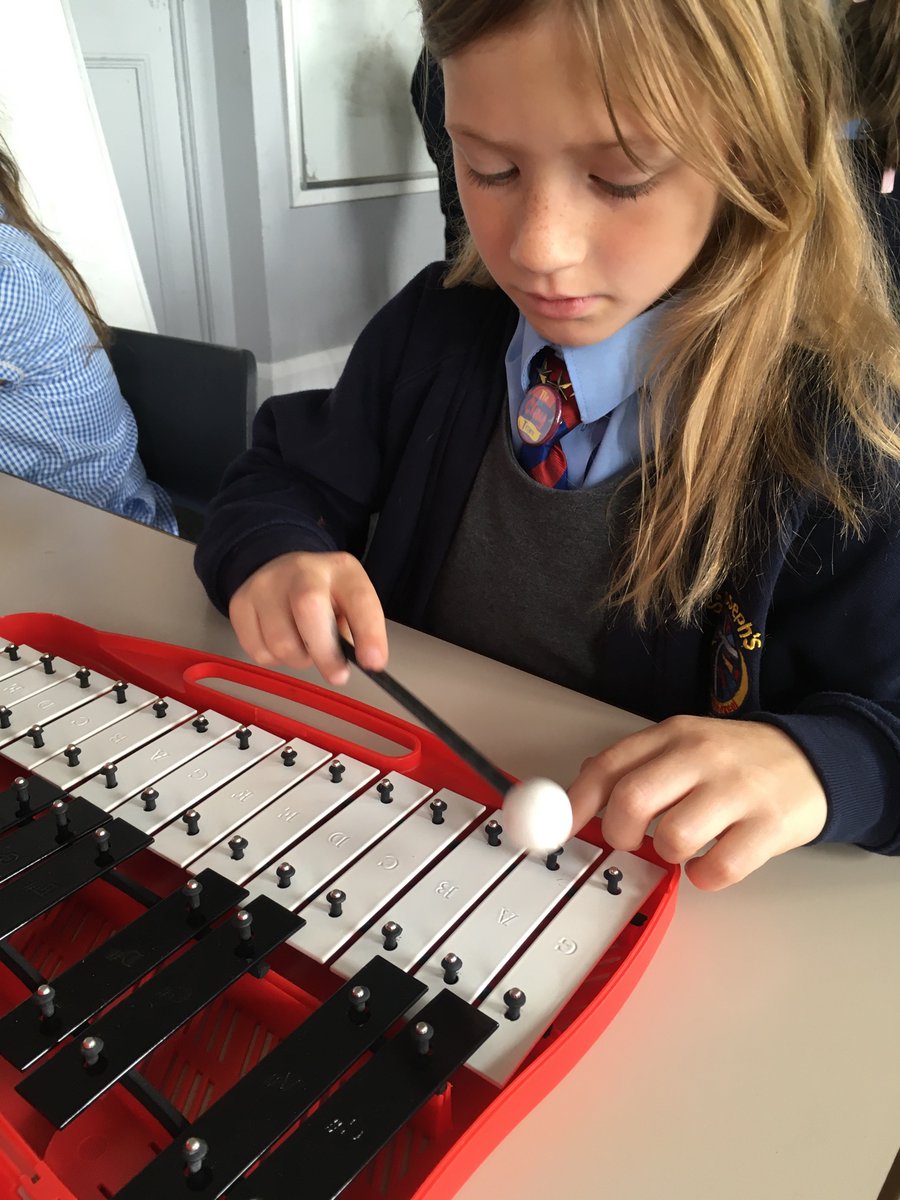 stjosephshx3's tweet image. Year 3 had their weekly glockenspiel lesson today.