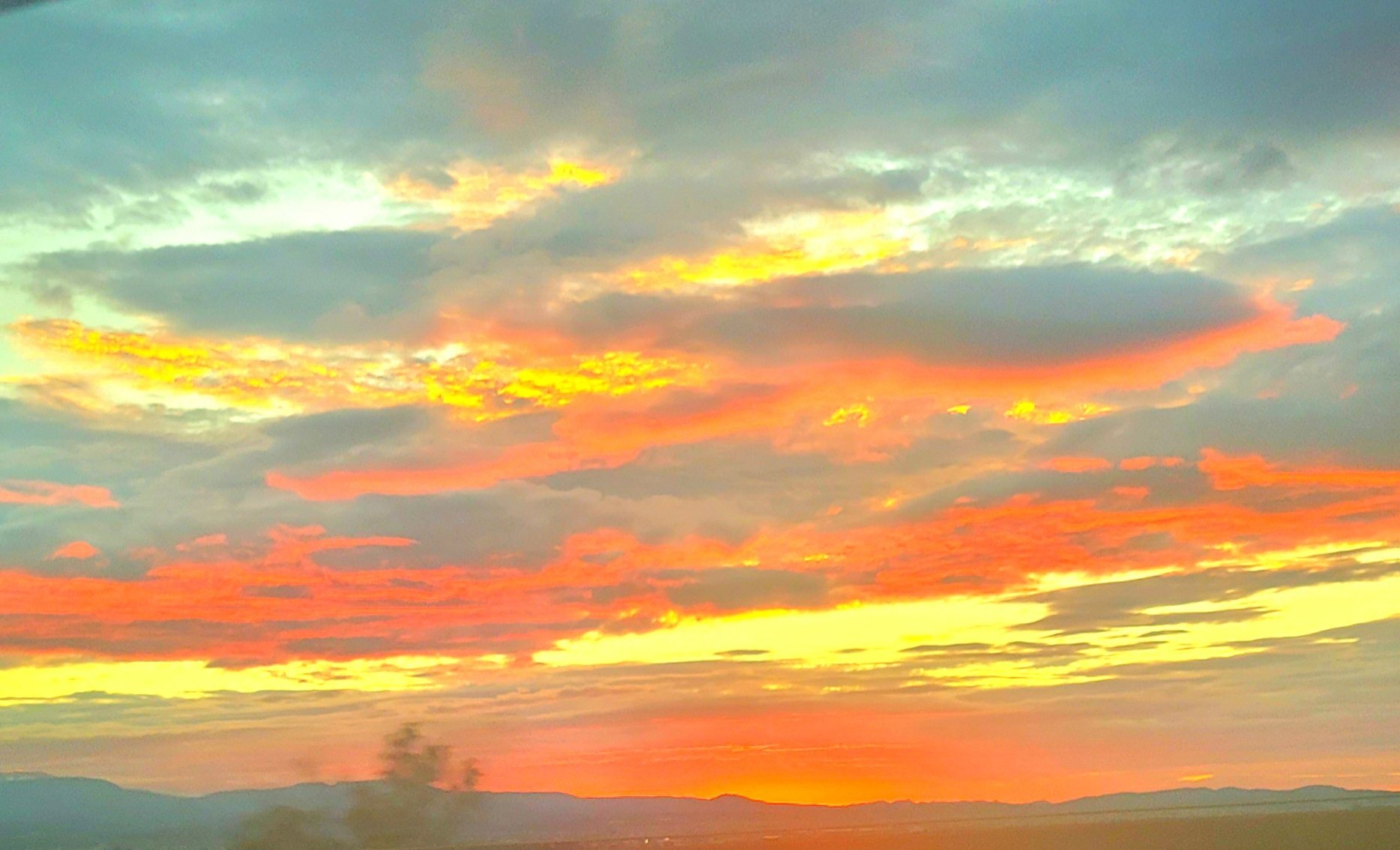 GAHGA 光レール 君との夕焼けオレンジ