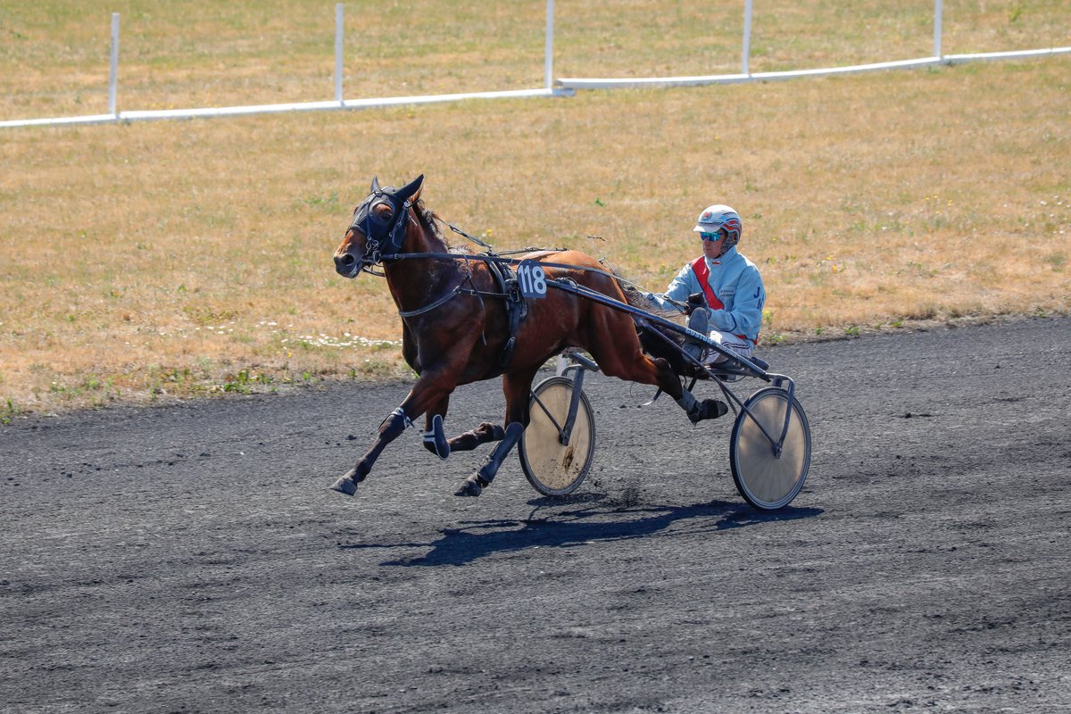 A.E.T.C.E. tweet media