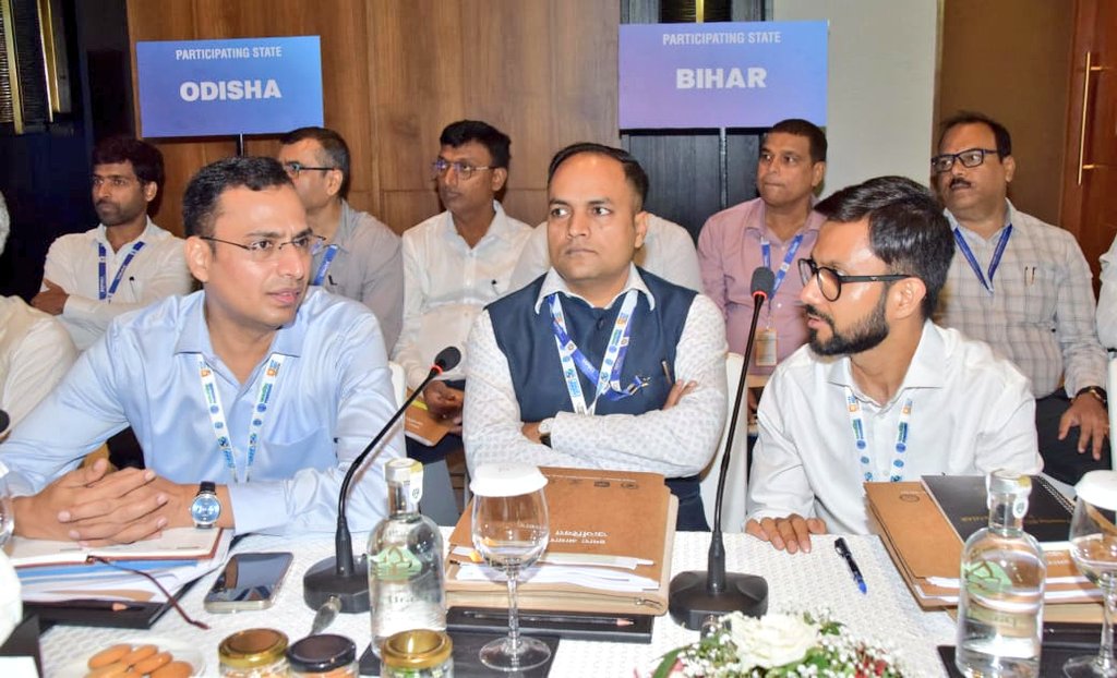 BiharEnergy's tweet photo. #Bihar shines bright at the Regional Power Ministers’ Conference (Eastern Region) in #Patna!

With 80% progress in Smart Prepaid Consumer Metering under RDSS, the state leads the eastern region’s smart metering journey.

#SmartPrepaidMeter 

@EnergyBihar @manojksingh_IAS https://t.co/qfGYPzSWi1