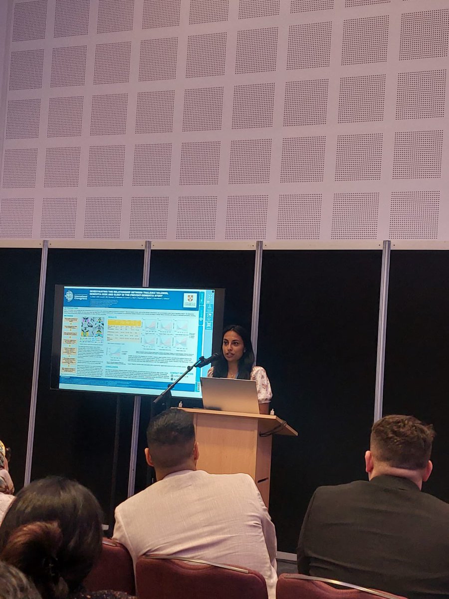 I’m really glad to have had the opportunity to present my research on the relationship between thalamic volumes and sleep (poster 455) in the <a href="/AD_PREVENT/">PREVENT Dementia</a> study during the rapid oral fire presentation session yesterday! <a href="/rcpsych/">Royal College of Psychiatrists</a> #RCPsychIC #RCPsychIC25 #sleep #dementia