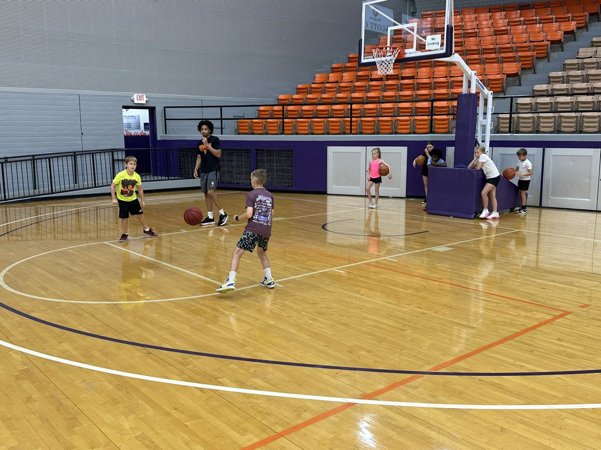 NSUDemonsMBB's tweet image. What’s the best week of the summer?
CAMP WEEK ⛹️♀️🏀⛹️♂️
#ForkEm 😈🤘