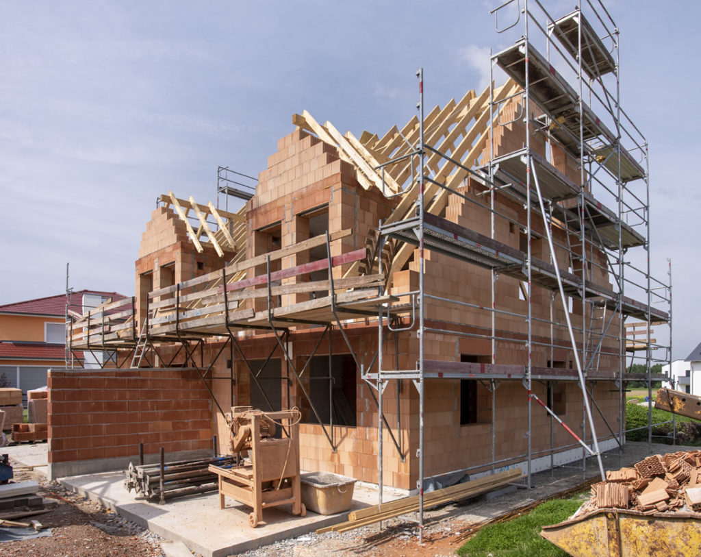 Housing Starts Slide in May; Hits the Slowest Pace in 5 Years... 
bit.ly/3G9Itnb