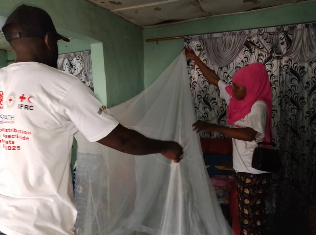 IFRC Africa (@ifrcafrica) on Twitter photo 280 <a href="/GambiaRedCross/">The Gambia Red Cross Society (GRCS)</a> volunteers were trained and mobilized to support @MoHGambia in distributing 1.5M+ insecticide-treated bed nets across The Gambia.
Part of the “Accelerating Malaria Elimination” project funded by <a href="/cidcaofficial/">CIDCA</a> via @IFRC.
Volunteers raised awareness, guided 280 <a href="/GambiaRedCross/">The Gambia Red Cross Society (GRCS)</a> volunteers were trained and mobilized to support @MoHGambia in distributing 1.5M+ insecticide-treated bed nets across The Gambia.
Part of the “Accelerating Malaria Elimination” project funded by <a href="/cidcaofficial/">CIDCA</a> via @IFRC.
Volunteers raised awareness, guided