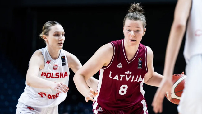 .@Rozulis un @Majenieks trenētā Latvija otro reizi pieveica Ķīnas U19 izlasi #TrīsZvaigznes ift.tt/P9xw1gd